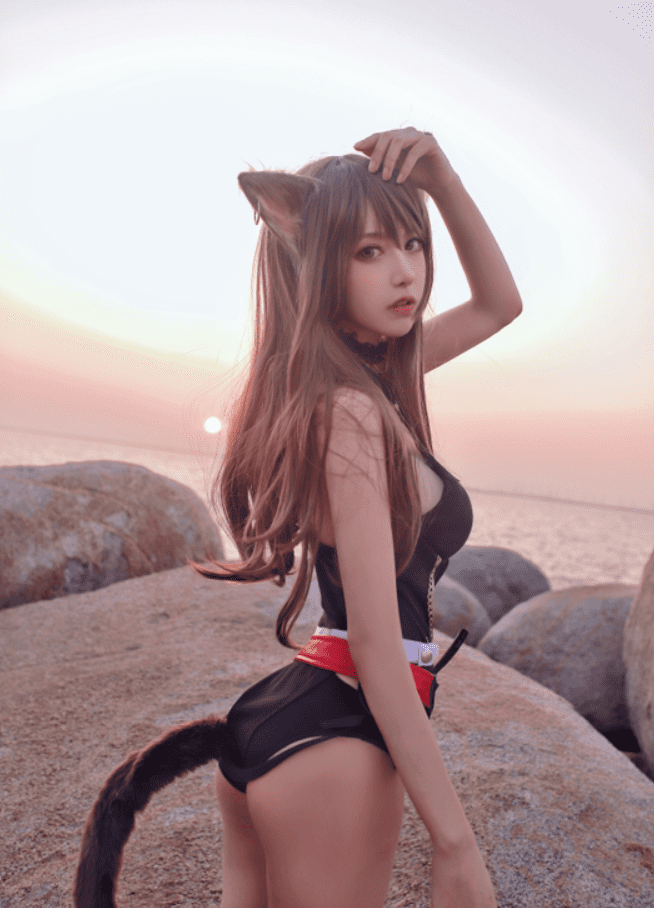 Shika小鹿鹿–天火泳装[22P/1V/135MB]