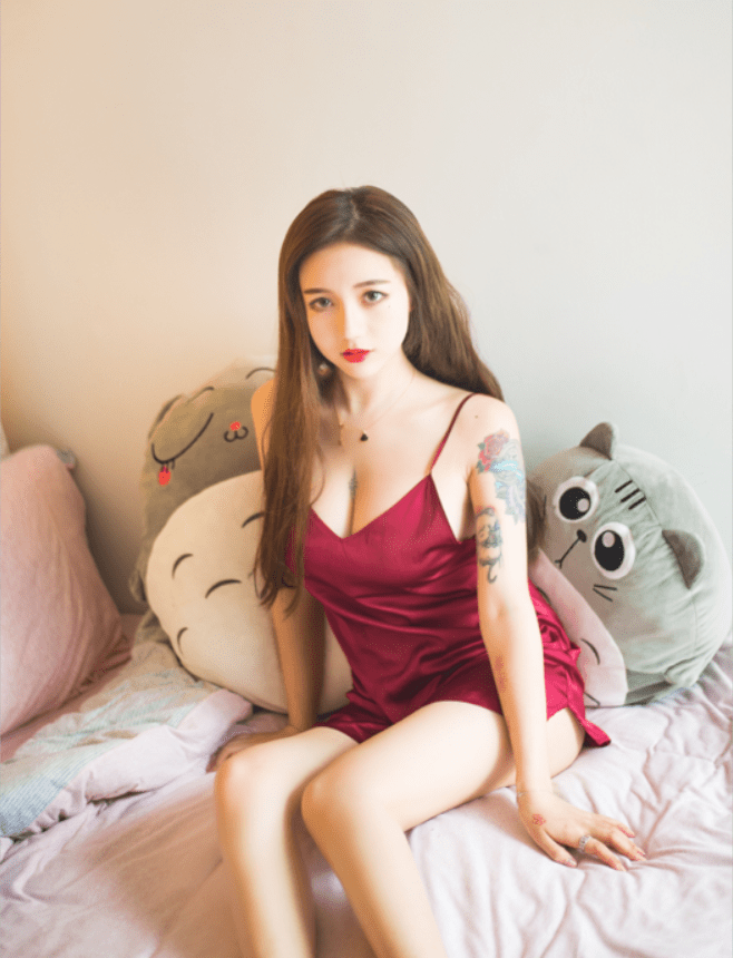 洛丽塔大哥 – 斗鱼主播写真套图合集