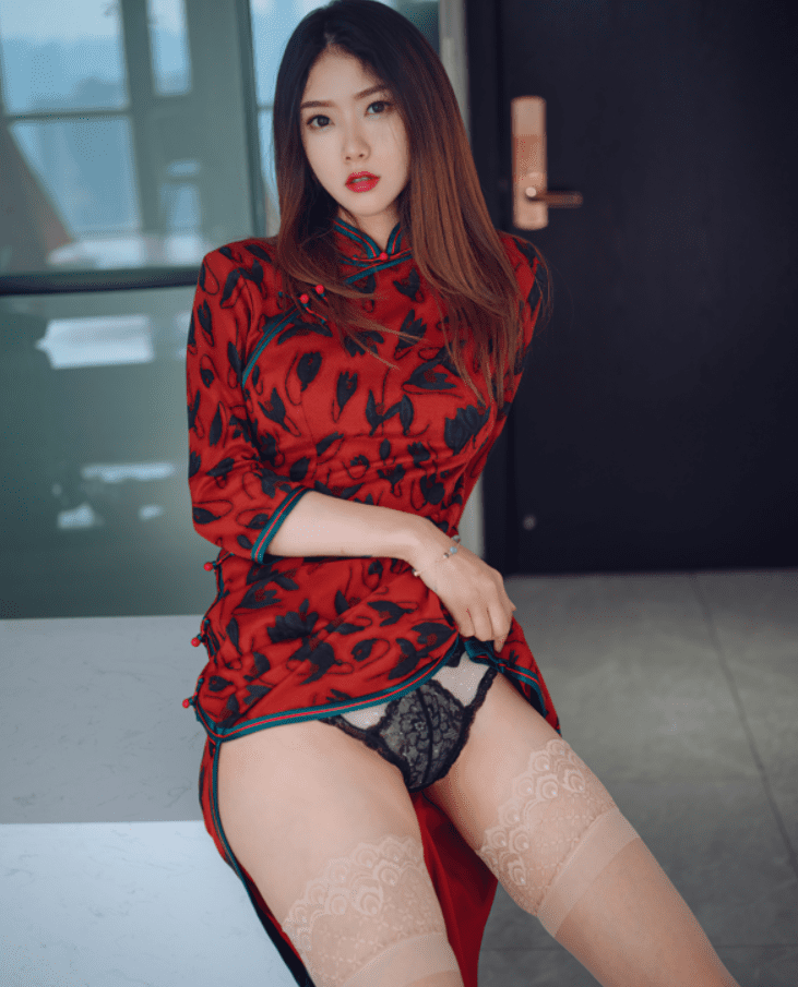 [HuaYang花漾] 2021.02.26 VOL.369 方子萱 性感私房写真 [50+1P556M]