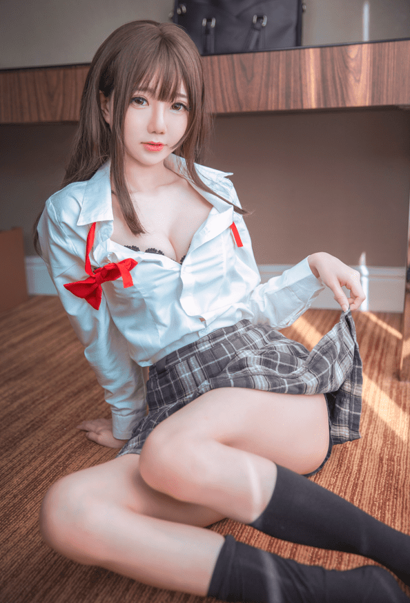 Sally Dorasnow–Sayu [61P-227MB]