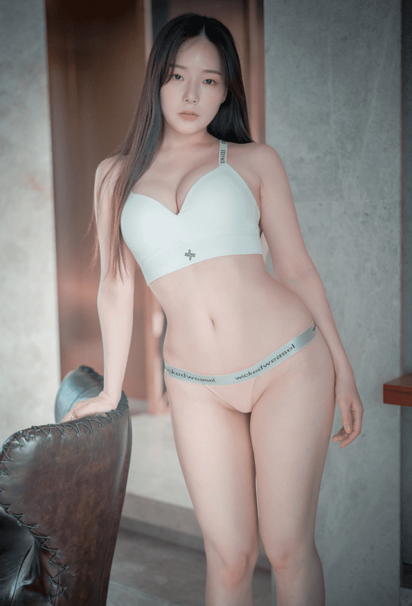 韩国美女PIA–[DJAWA] Pia (피아) – Loose and Tight Salmon Pink [61P-764M]