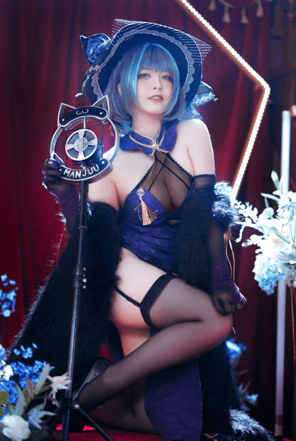 半半子–NO.52 柴郡旗袍 [64P-100MB]