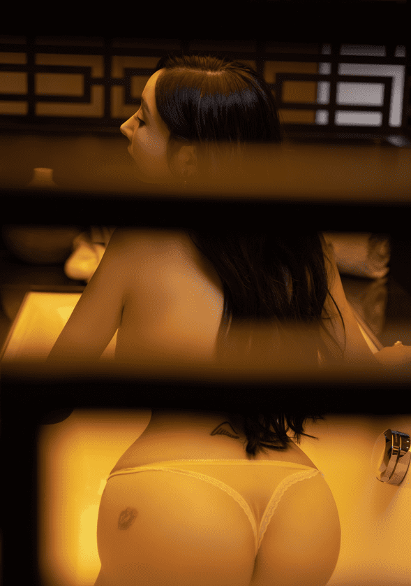 [XiuRen秀人网] 2021.11.02 No.4155 允尔 下午茶时间  [66+1P 645M]