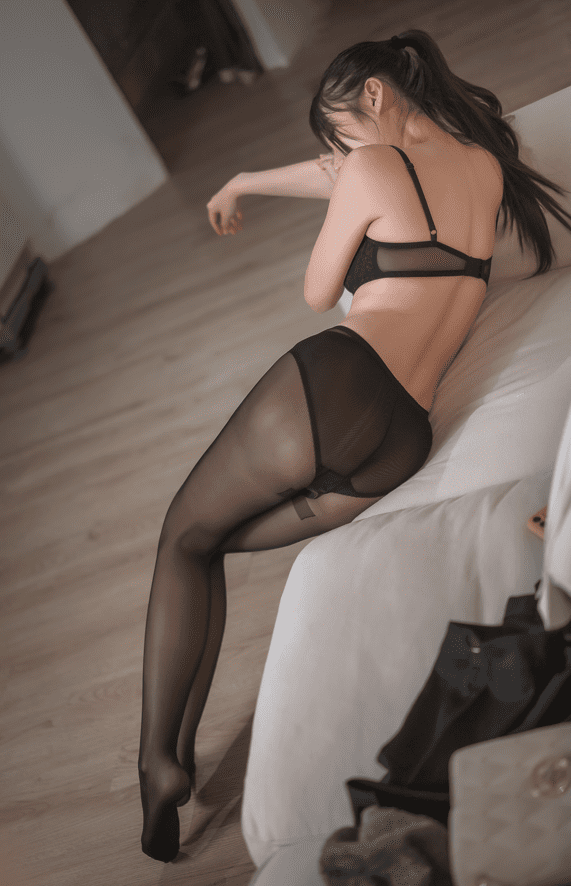 香草喵露露 – NO.037 民宿下班回家[46P-761MB]