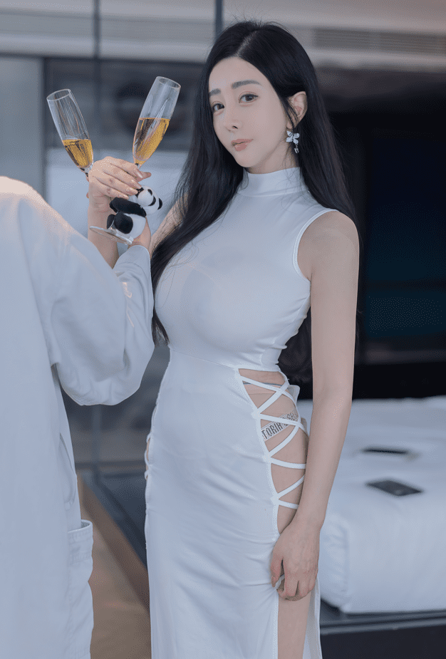 [XiuRen秀人网] 2022.04.12 No.4855 允爾 [54+1P]