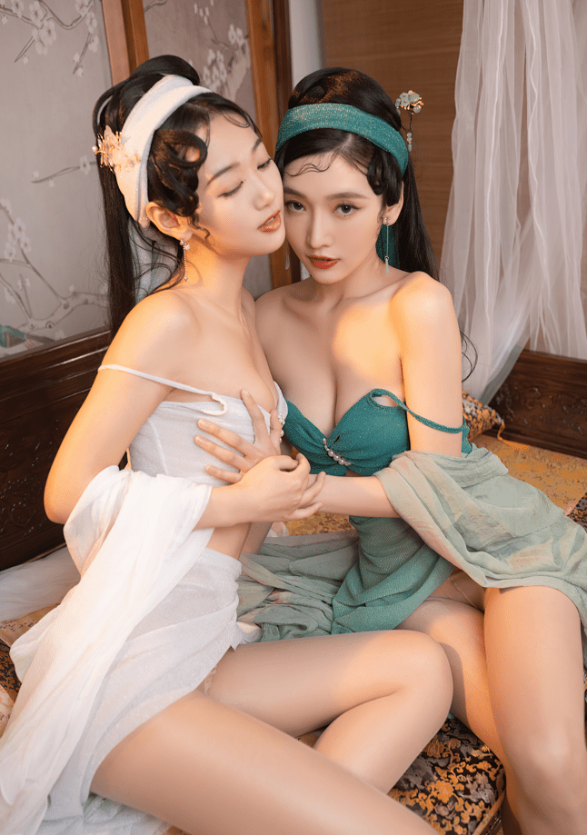 [XiuRen秀人网] 2022.04.29 No.4952 唐安琪 陆萱萱 [92+1P]