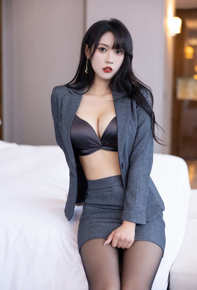 [XiuRen秀人网] 2022.09.13 NO.5575 林子遥 [86+1P732M]