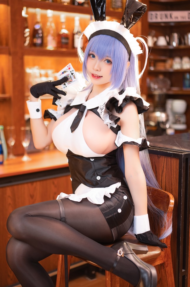 大大卷卷小卷  – 碧蓝航线 花园酒保 [27P-219MB]