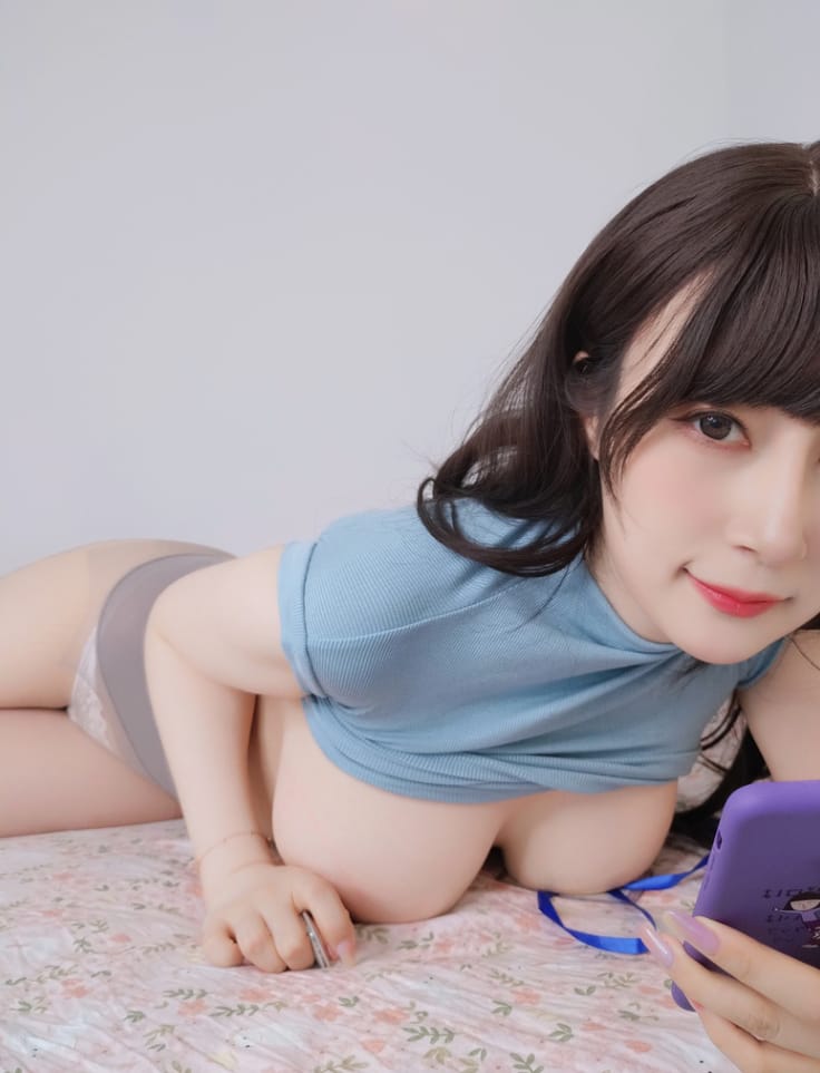 白银81 – NO.112 巨乳の後輩 [183P7V-1G]