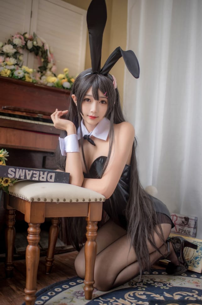 鱼子酱不能睡懒觉 – NO.01 樱岛麻衣 [11P-108M]