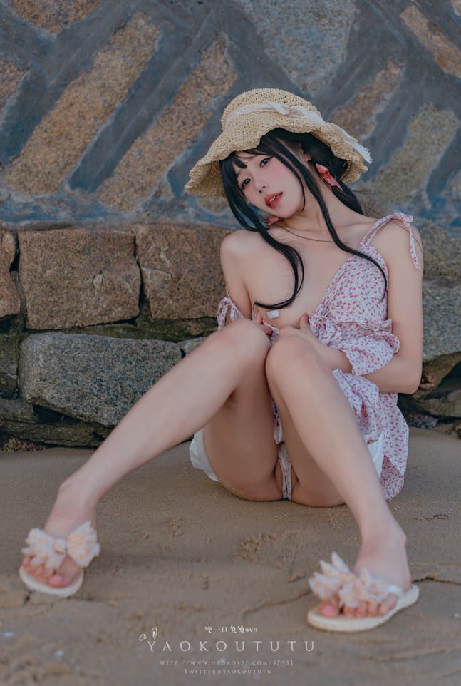 咬一口兔娘ovo – 邻家小妹&日不落 [62P1V-1.23G]