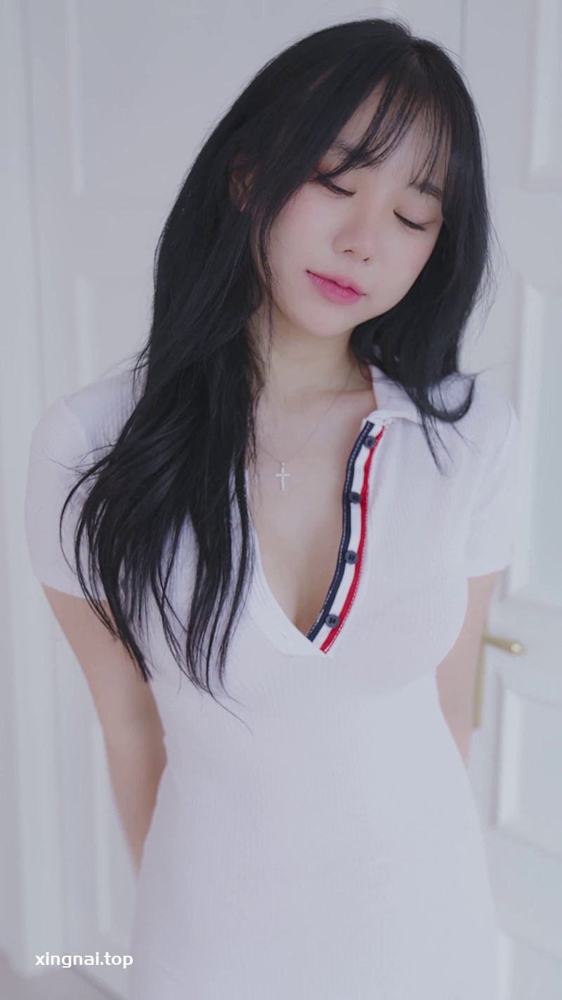 [写真]lookbook竖版拍摄Judy白色迷你裙?