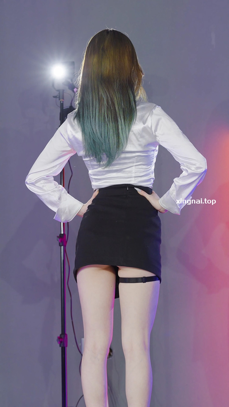 [饭拍]韩国女团Girlcrush Hayun翘臀热舞