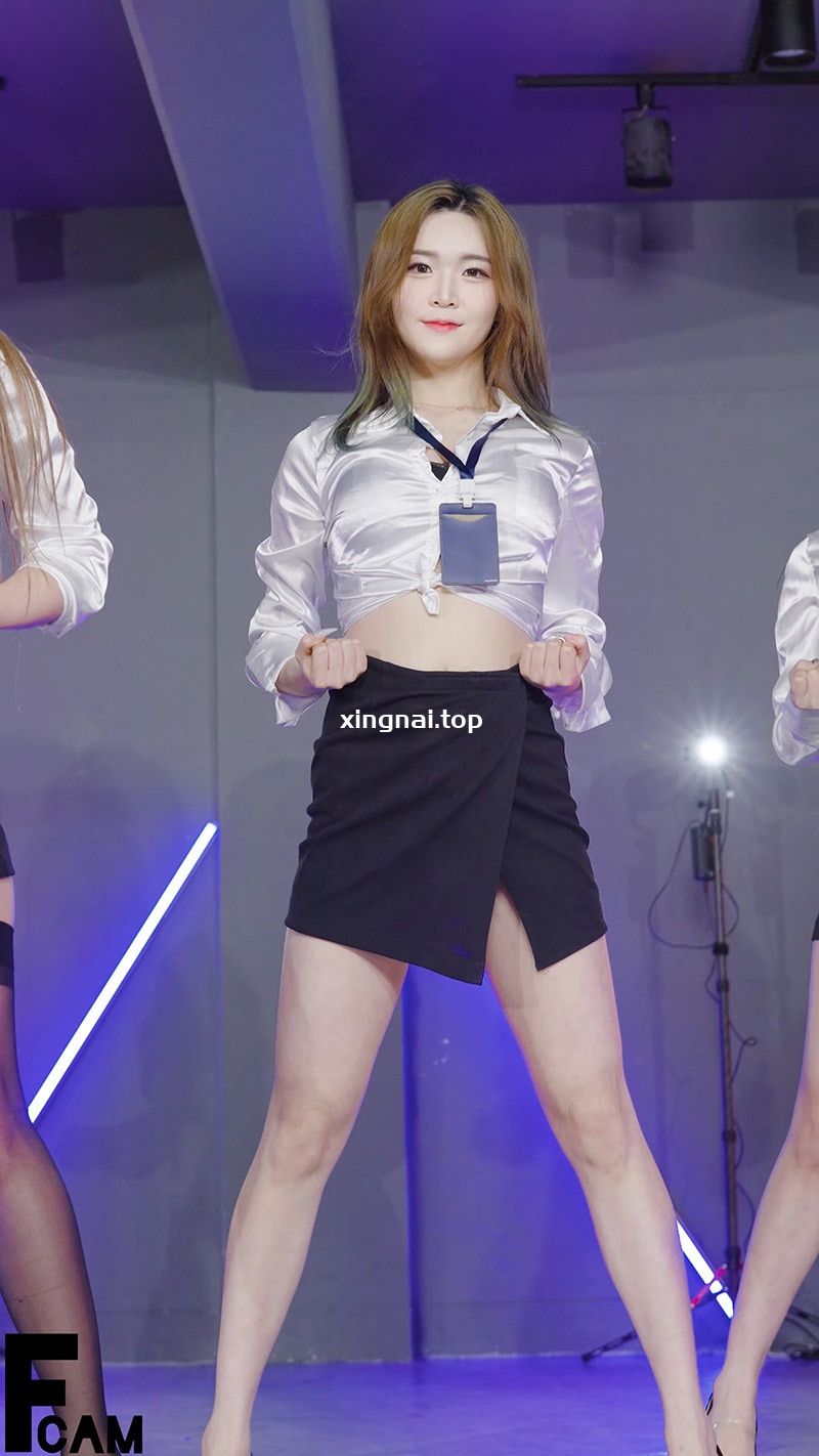 [饭拍]韩国女团Girlcrush Hayun翘臀热舞