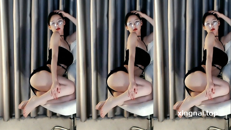 [主播]230131网易CC直播安扬学姐定制黑色套装椅子舞