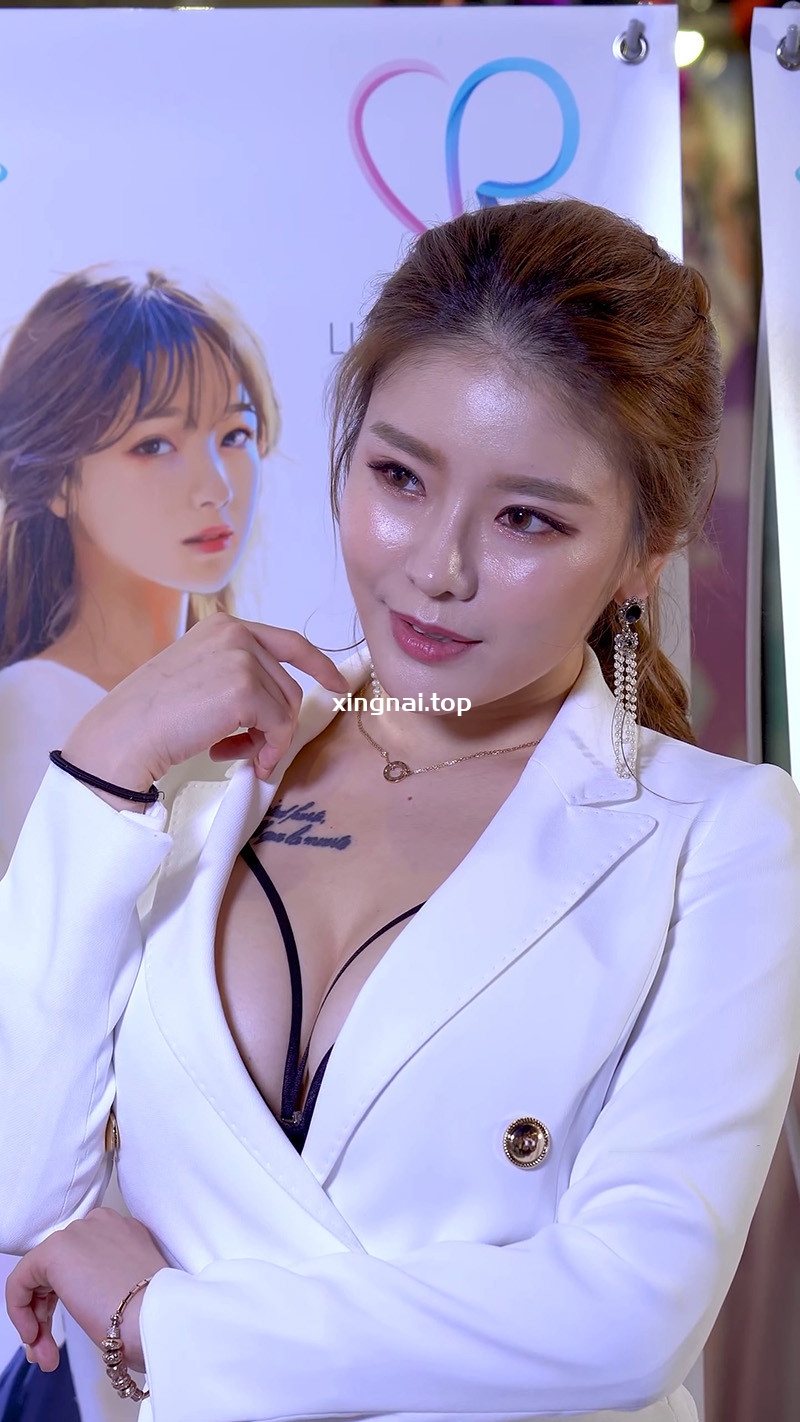 [展会][2K]首尔VRAR展会模特安贞美Miss MAXIM JUNGMI