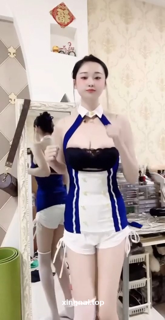 [小姐姐]230710快手主播男王定制抖胸短视频[3V/25 MB]