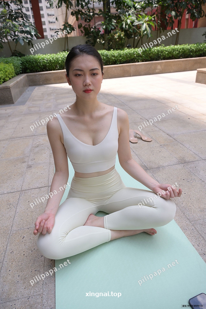 [街拍]659.[魂魂摄影作品]浅黄瑜伽裤美女[图片/视频/23.06G]