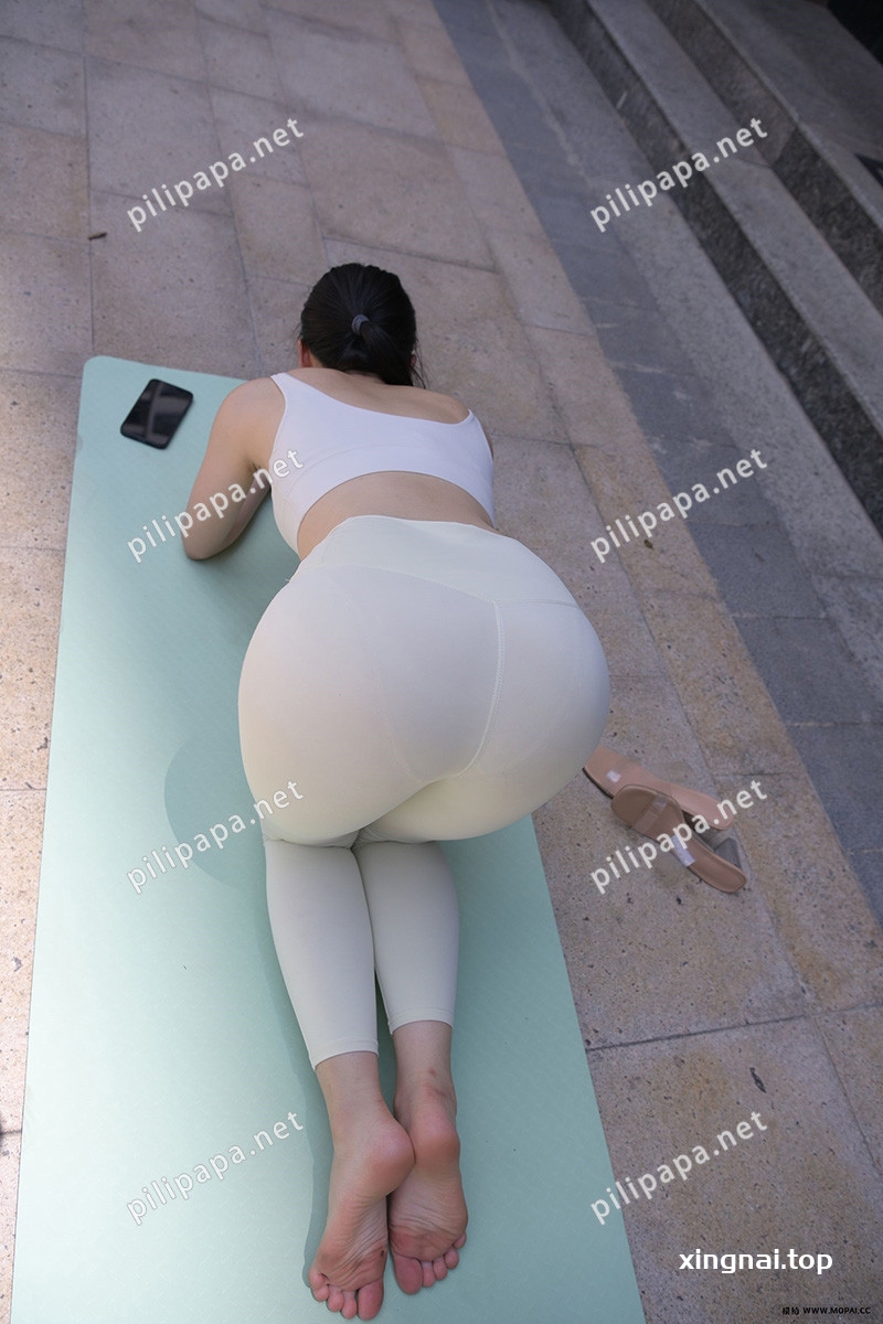 [街拍]659.[魂魂摄影作品]浅黄瑜伽裤美女[图片/视频/23.06G]