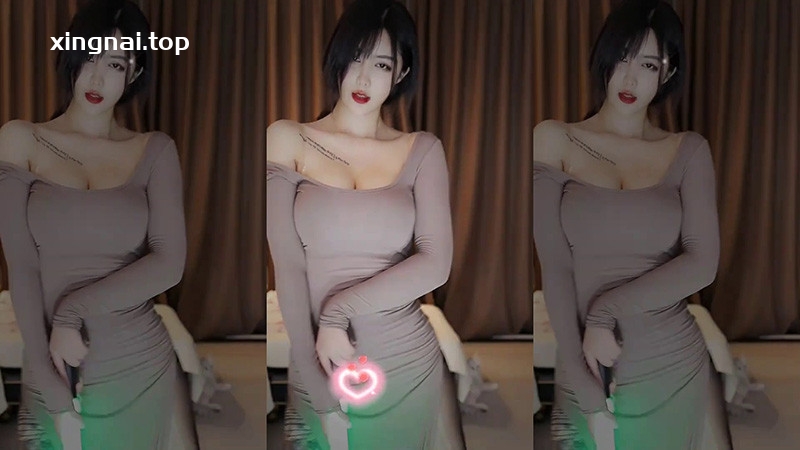 [主播]网易CC直播依阳BABY220913录制开叉低胸抖胸热舞