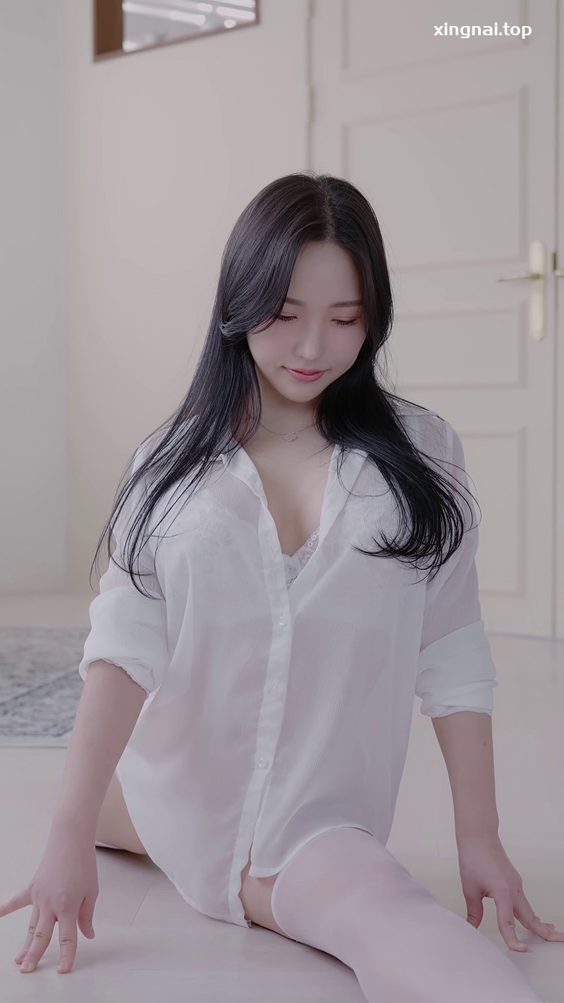 [写真]Lookbook时装秀妍花yeonhwa圆润大腿白衬衫丝袜瑜伽