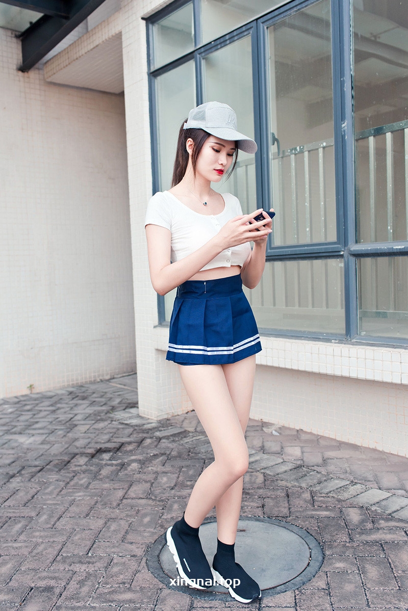 [街拍]F120.极品肉丝美腿婷婷骑单车[图片/视频/2.08G]