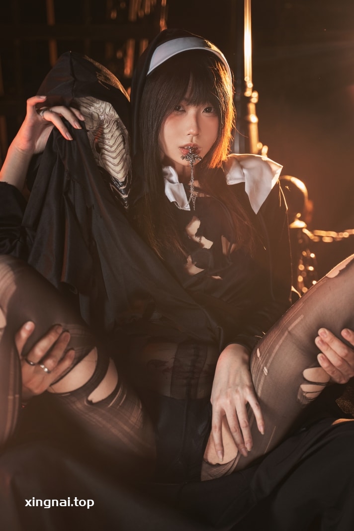 安曜曜 – 禁地修女 [80P-1.04G]