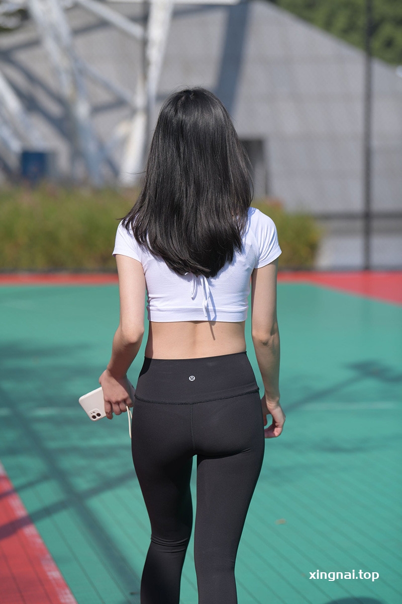 [街拍]505.[红石街拍作品]黑色瑜伽裤女孩[图片/视频/19.73G]