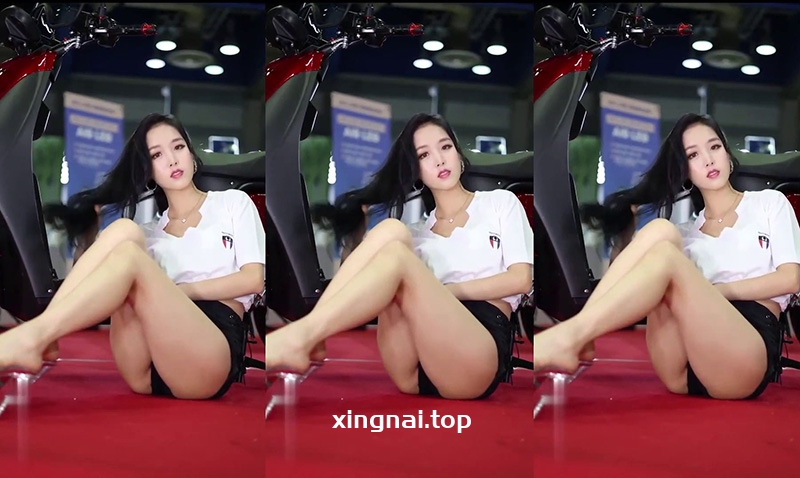 [写真]韩国超级名模金佳恩(Kim Gaon)车展高跟美腿