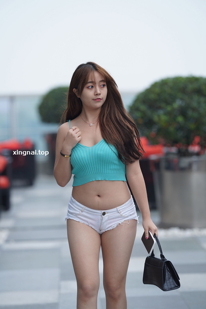 [街拍]443.爱转角[图片/视频/16.01GB]