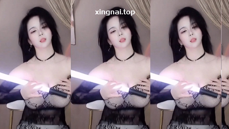 [主播]网易CC主播温凉定制透视热舞2则