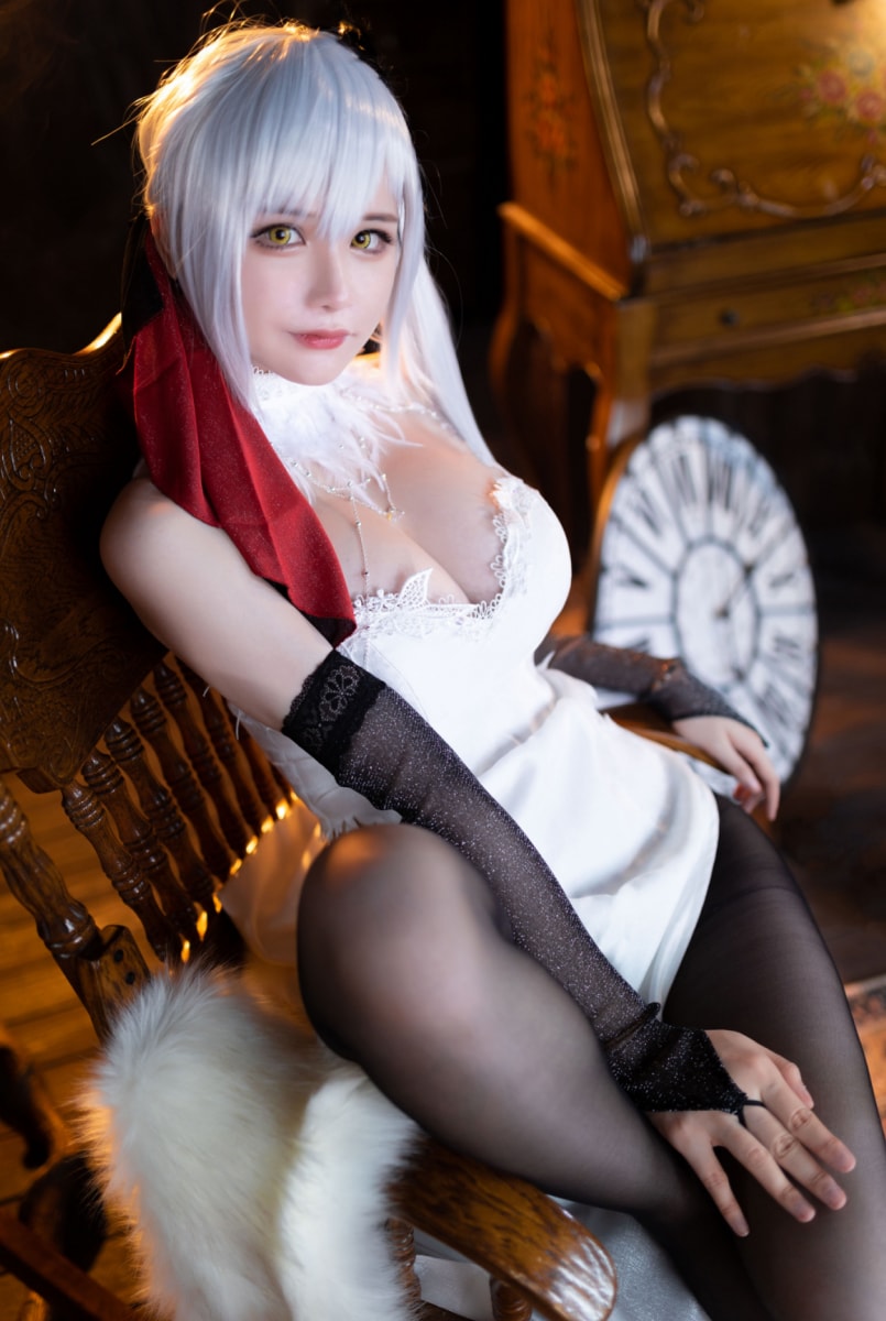 前羽 NO.27 碧蓝航线 德雷克 [41P-241MB]