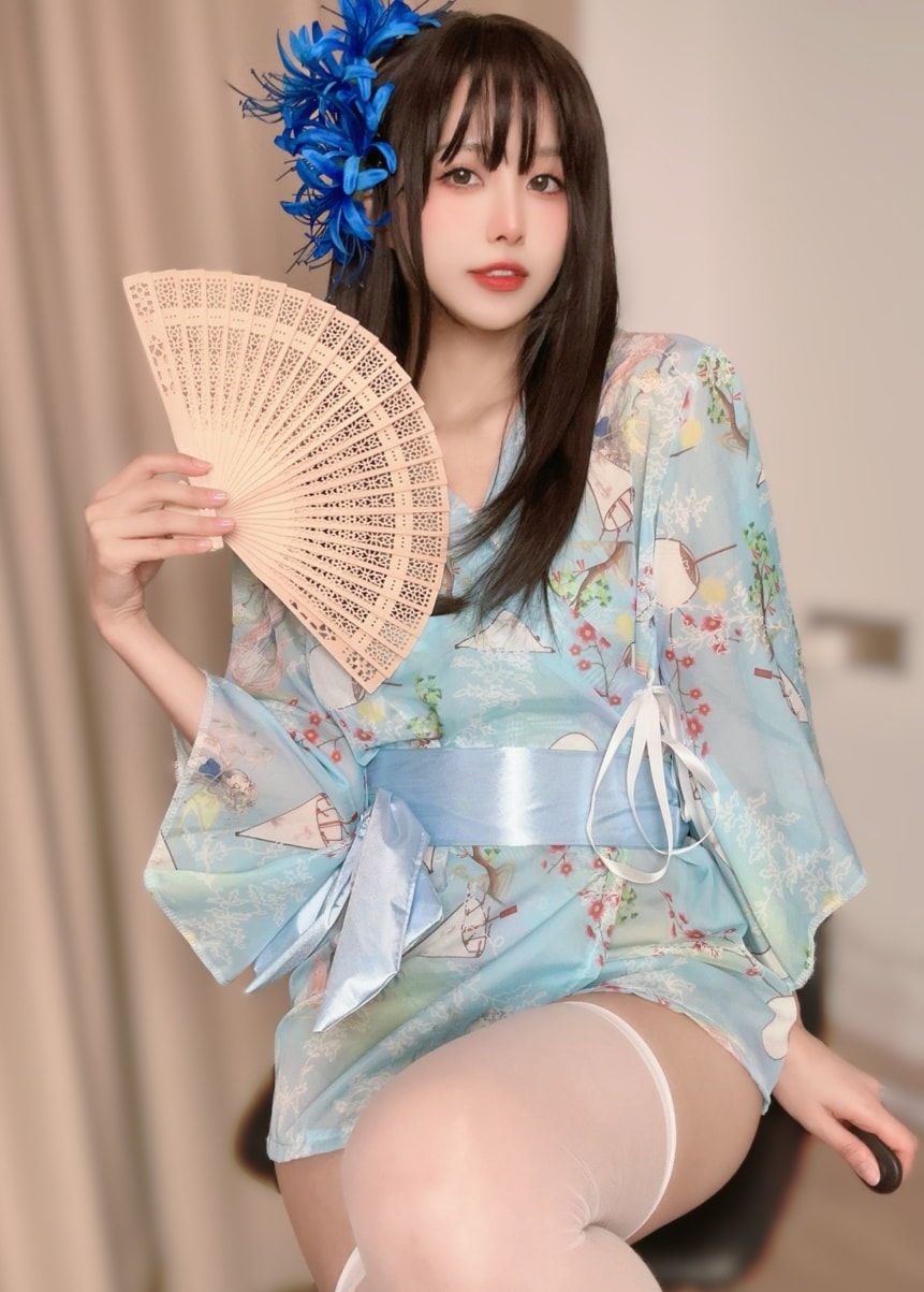 布丁大法 – 骆驼趾特写[11P1V-50MB]