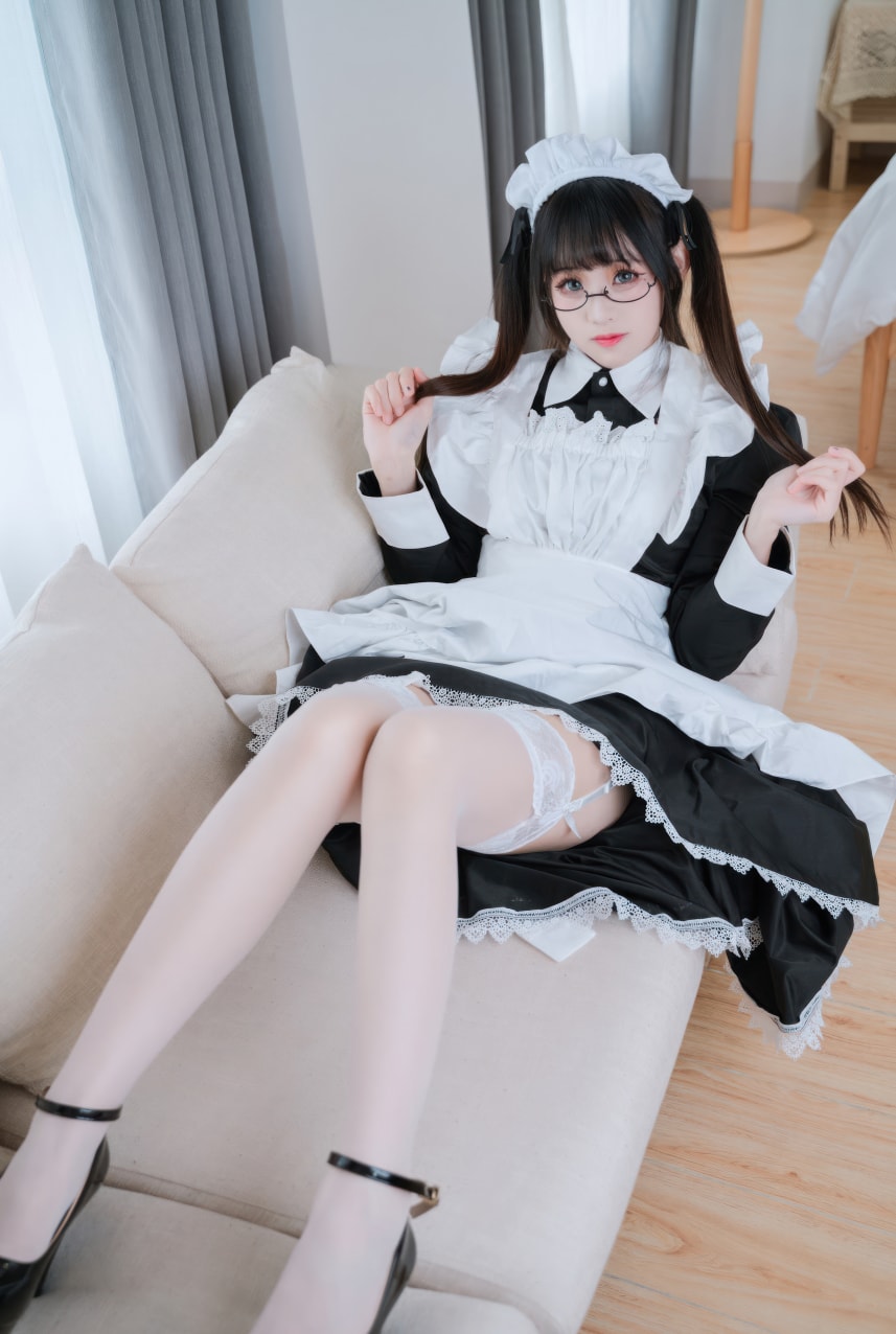 miko酱ww NO.96 生日限定女仆[26P-284MB]