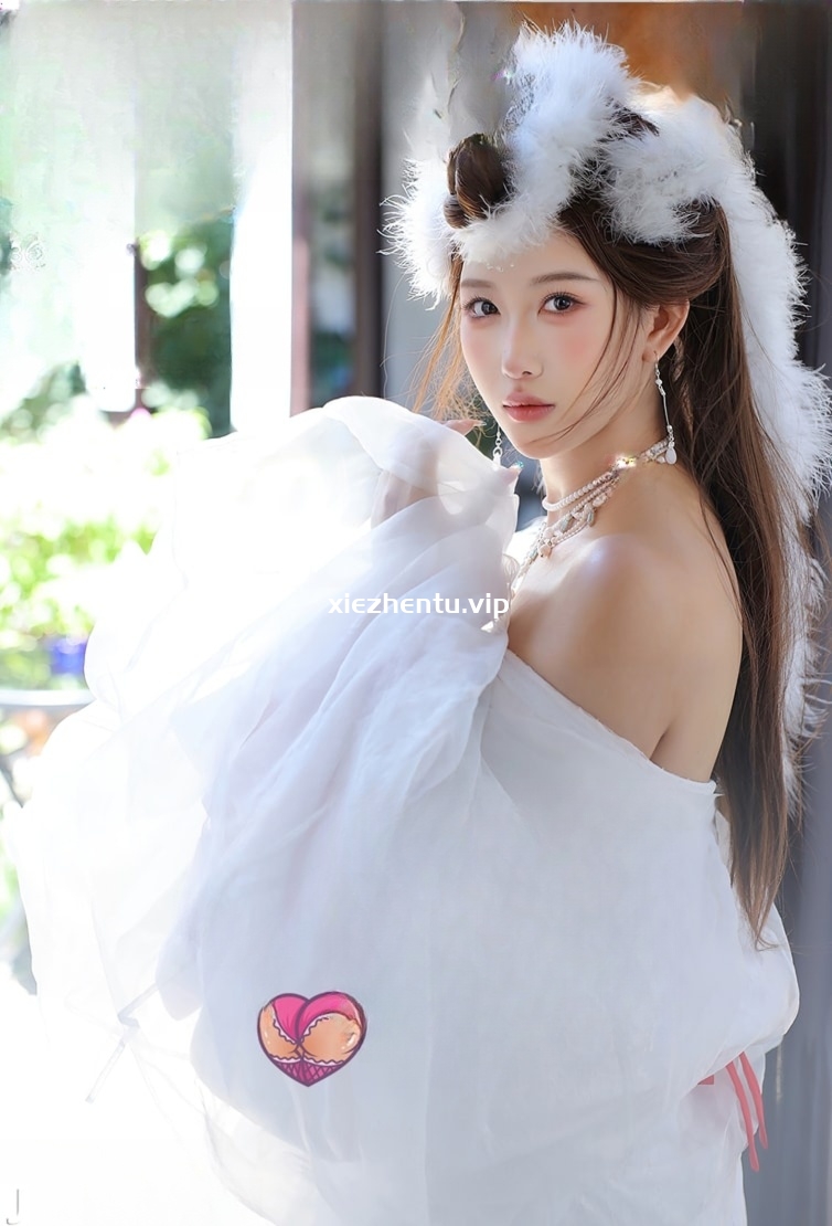 [Xiuren秀人网]2025.10.09 NO.10843 金允希Yuki[78+1P／761MB]