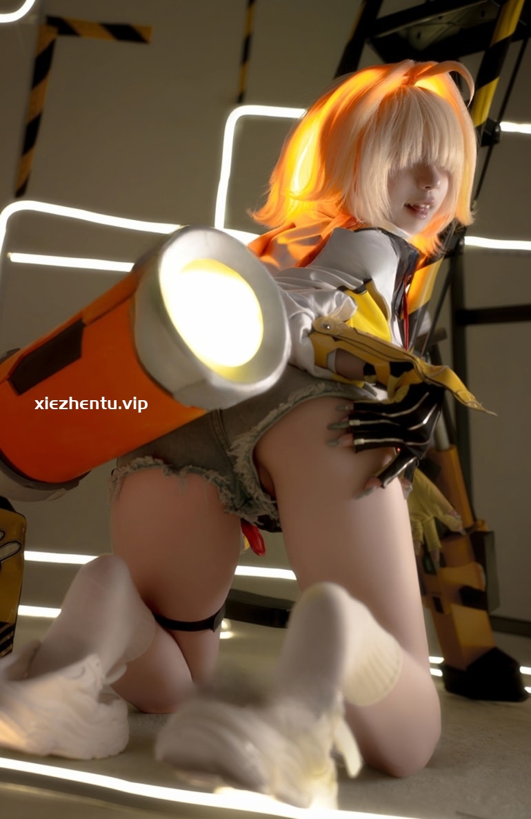 纸悦Etsu_ko NO.28 Nikke胜利女神 伊莱格 [56P10V-474MB]