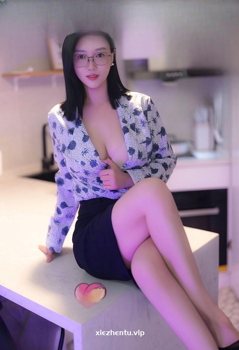 [Xiuren秀人网]2025.10.14 NO.10866 雅茹老师[61+1P／614MB]