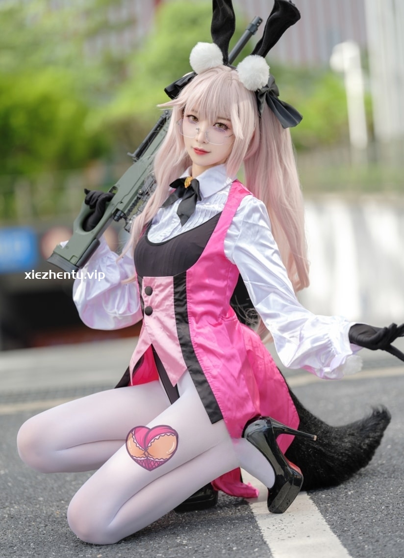 封疆疆v NO.79 FGO 光之高扬斯卡娅兔女郎场照 [27P-209MB]