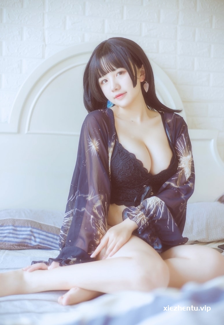 阿半今天很开心-写真套图合集【持续更新中】