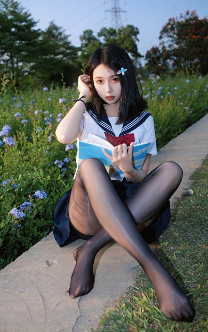 七只红豆 – 蓝花JK[39P-495MB]