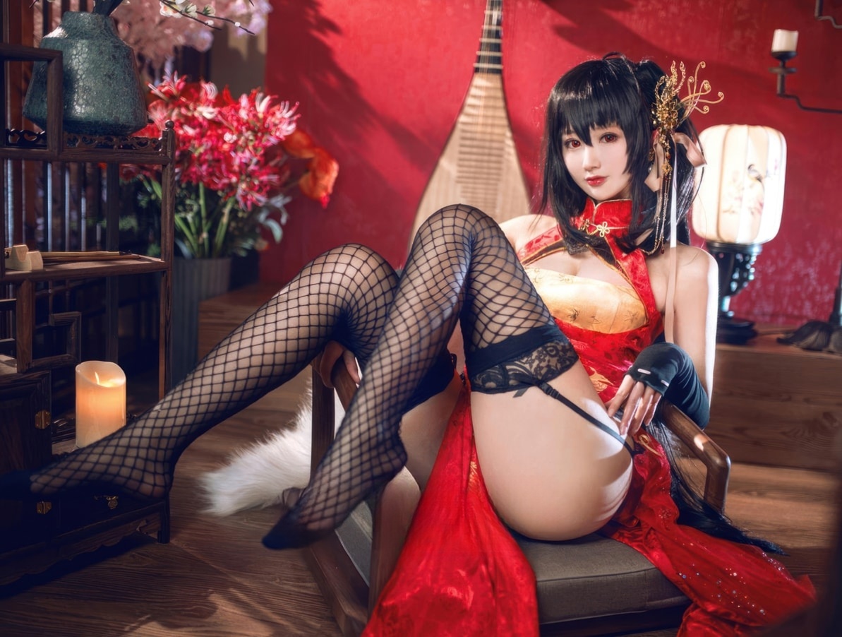 羽生三未 – NO.30 碧蓝航线 大凤旗袍[21P-215MB]