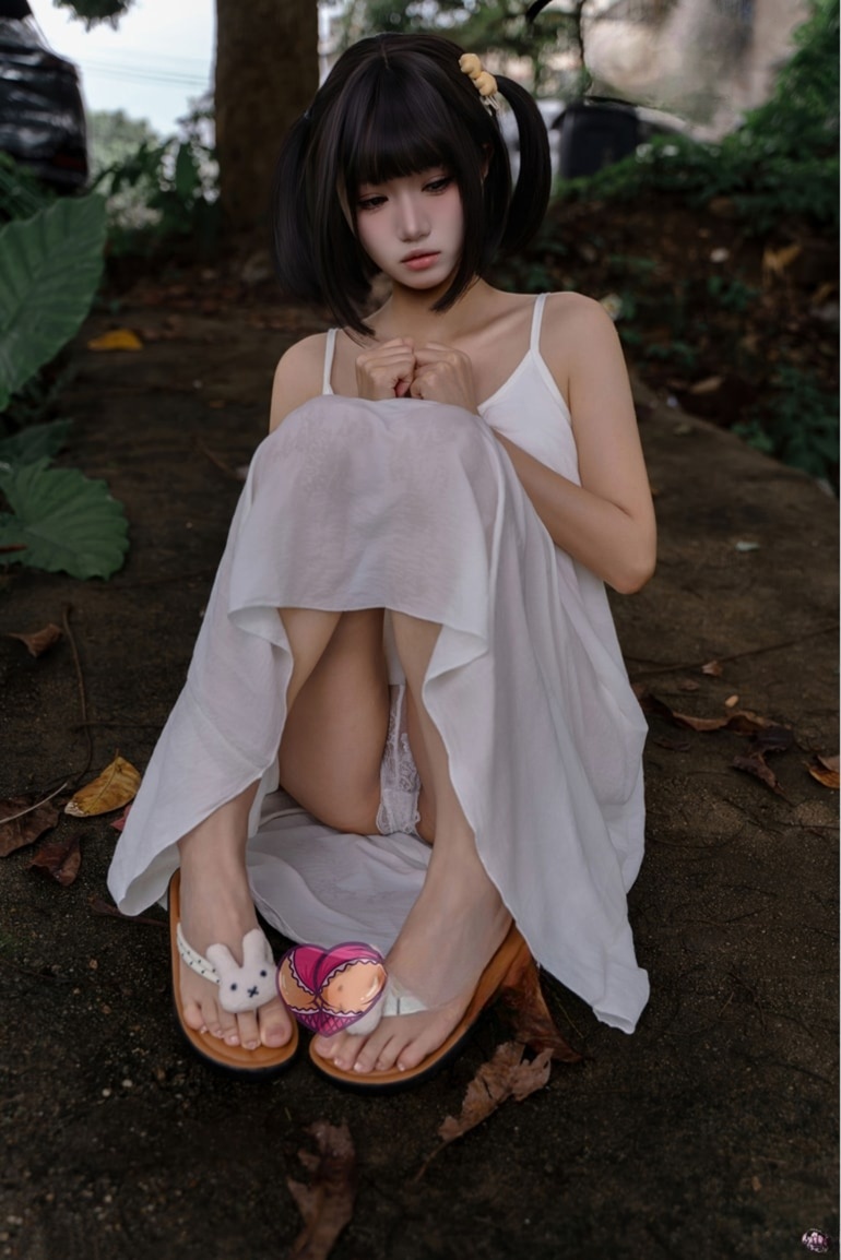 柒柒要乖哦 – NO.078 雨天邂逅 [178P1V-2.26GB]