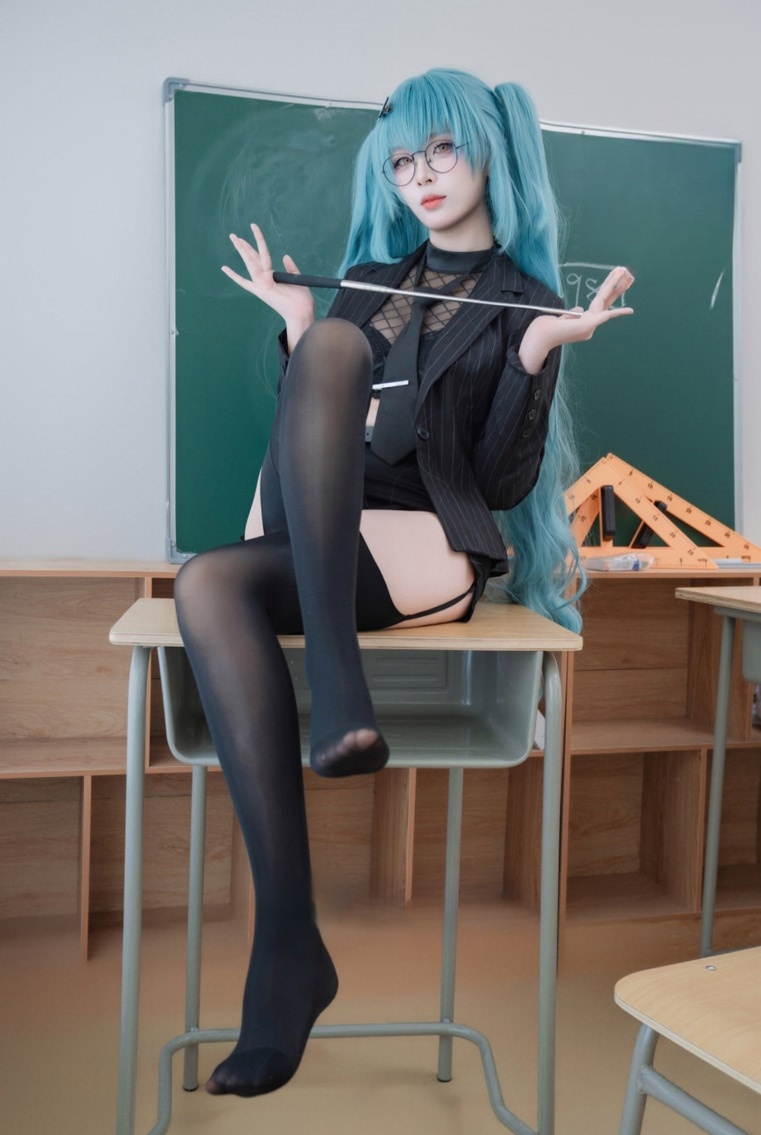轩萧学姐 NO.079 Nikke胜利女神 普丽瓦蒂 严厉教诲[104P1V-1.3GB]